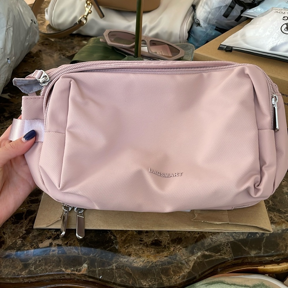 BAGsmart toiletry bag